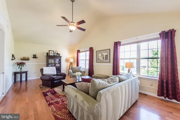 $2,900 | 19 Patriot Court, Upper Chichester, PA 19061