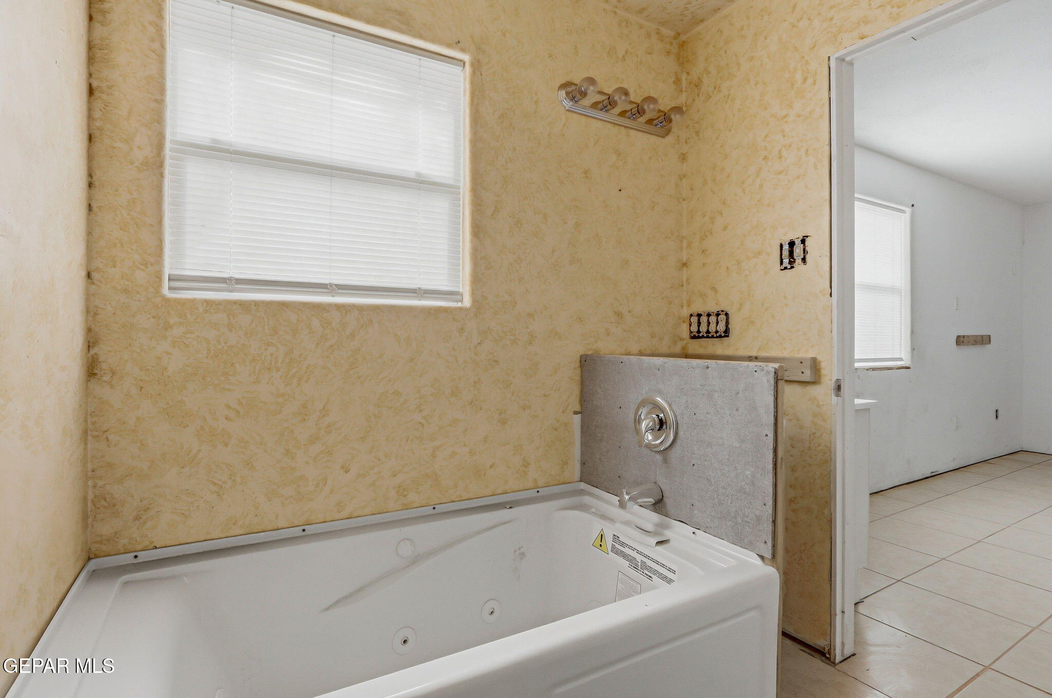 14424 Sam Hawken Road El Paso, TX 79938 - Photo 29 of 51 43-web-or-mls-IMG_1715