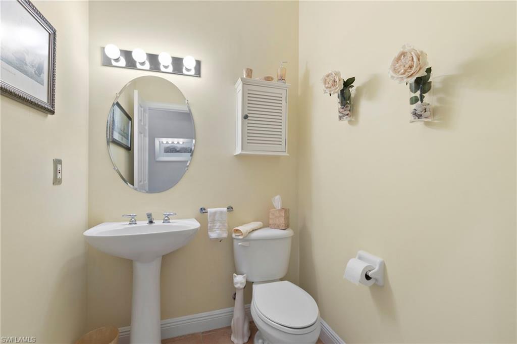 4924 Sedgewood Lane Naples, FL 34112 - Photo 31 of 38 Half Bath