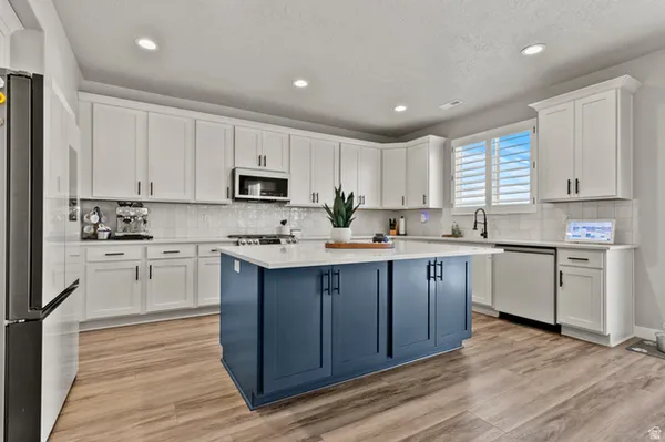$649,750 | 4334 West 3490 South, West Haven, UT 84401