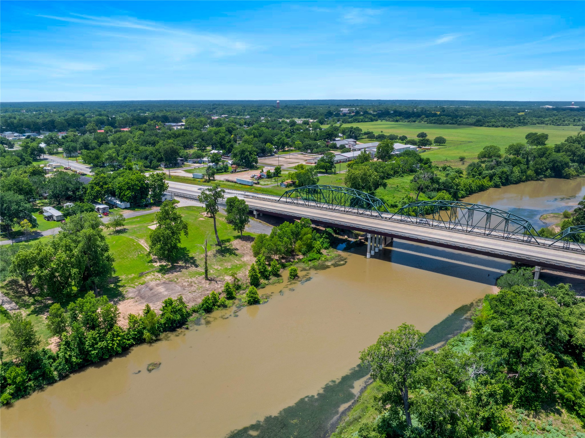 944 Robson Street Columbus, TX 78934 - Photo 8 of 26