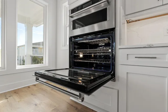 $1,749,000 | 66 East 2nd Street, Ocean Isle Beach, NC 28469