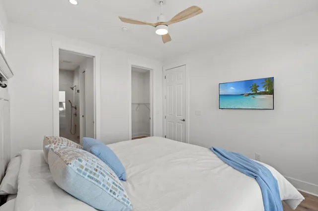 $1,749,000 | 66 East 2nd Street, Ocean Isle Beach, NC 28469