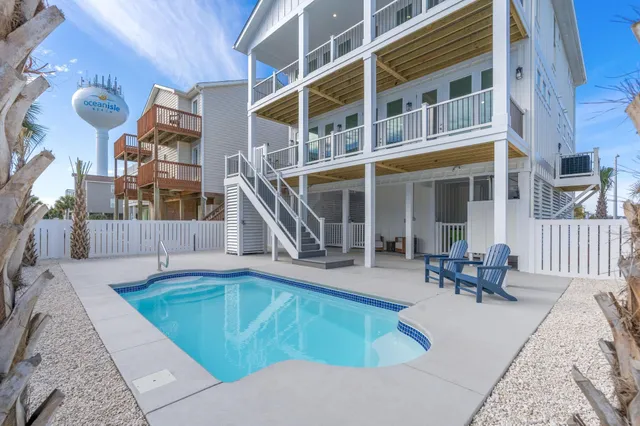 $1,749,000 | 66 East 2nd Street, Ocean Isle Beach, NC 28469