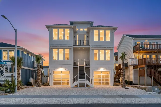 $1,749,000 | 66 East 2nd Street, Ocean Isle Beach, NC 28469