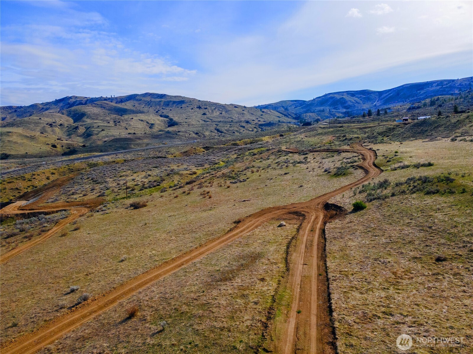 0 Tract 3 Mcneil Canyon Road Orondo, WA 98843 - Photo 26 of 28 a view of ocean and a mountain