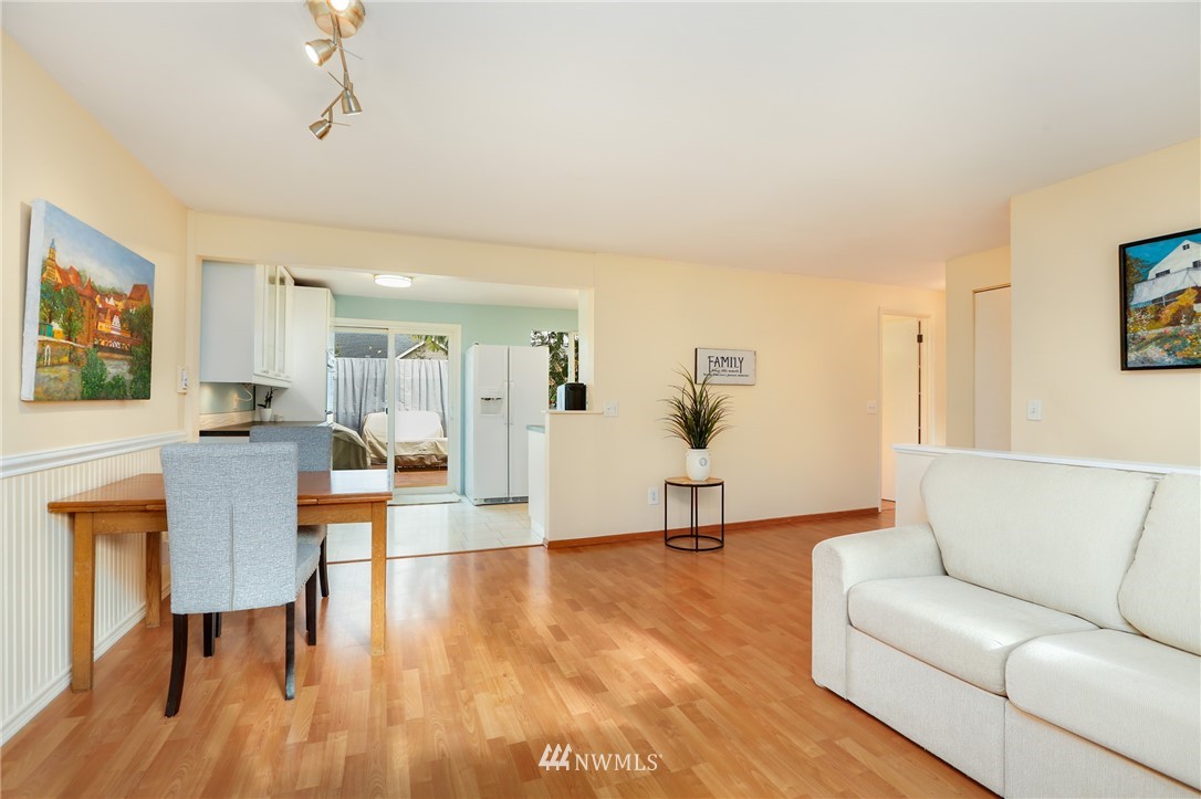 3515 199th Street Southeast Bothell, WA 98012 - Photo 4 of 24