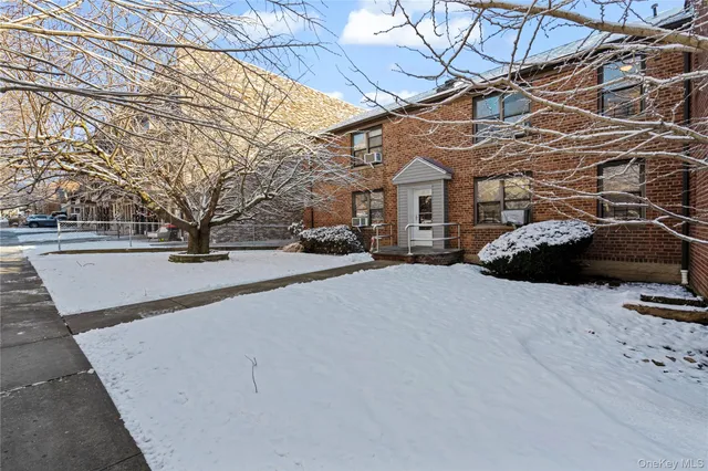 $338,000 | 36-35 171st Street, Unit 30 | Murray Hill - Flushing