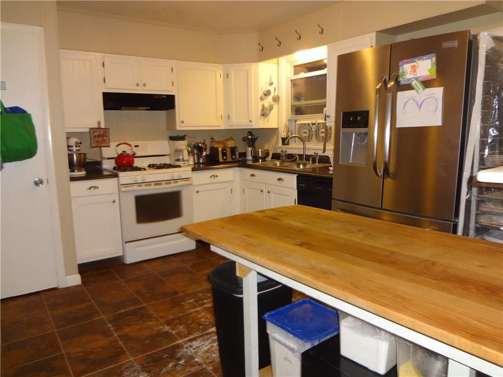 79 Patterson Road Limerick, ME 04048 - Photo 3 of 35 Photo