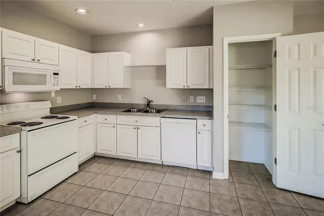 $2,245 | 3117 Summer Cruise Drive, Valrico, FL 33594