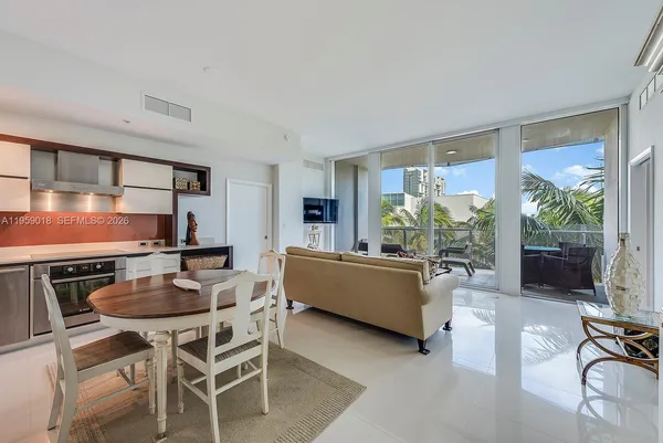 $995,000 | 2100 Park Avenue, Unit 301, Miami Beach, FL 33139