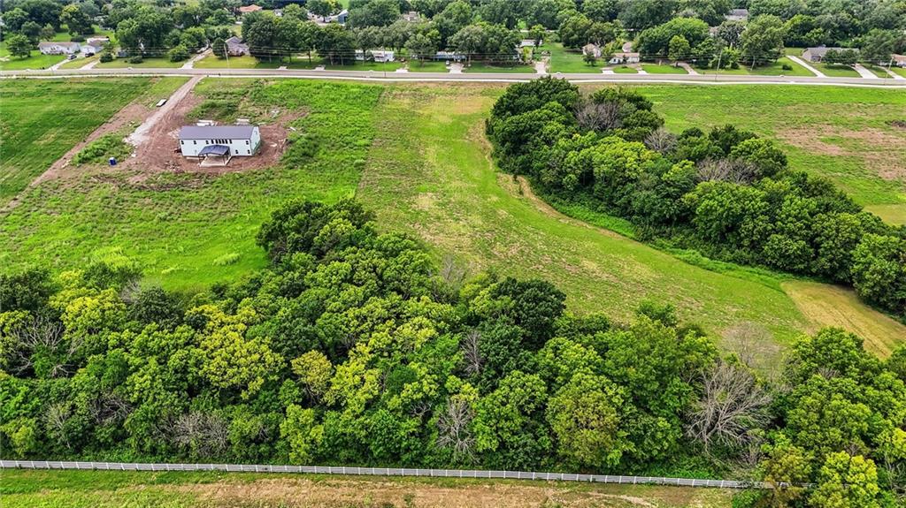 1007 Ward Road Lee's Summit, MO 64082 - Photo 11 of 26 Gallery Image 11