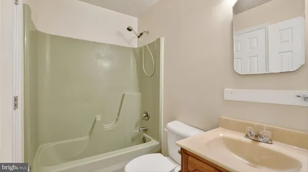 $2,350 | 1000 Kensington Way, Annapolis, MD 21403