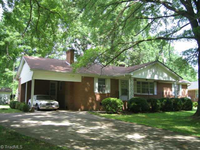 190 Cardwell Road Mayodan, NC 27027 - Photo 1 of 13 Exterior Front.