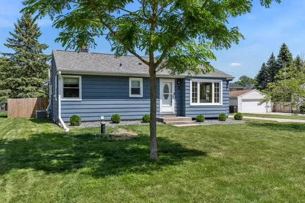 $350,000 | 1616 South 167th Street, New Berlin, WI 53151