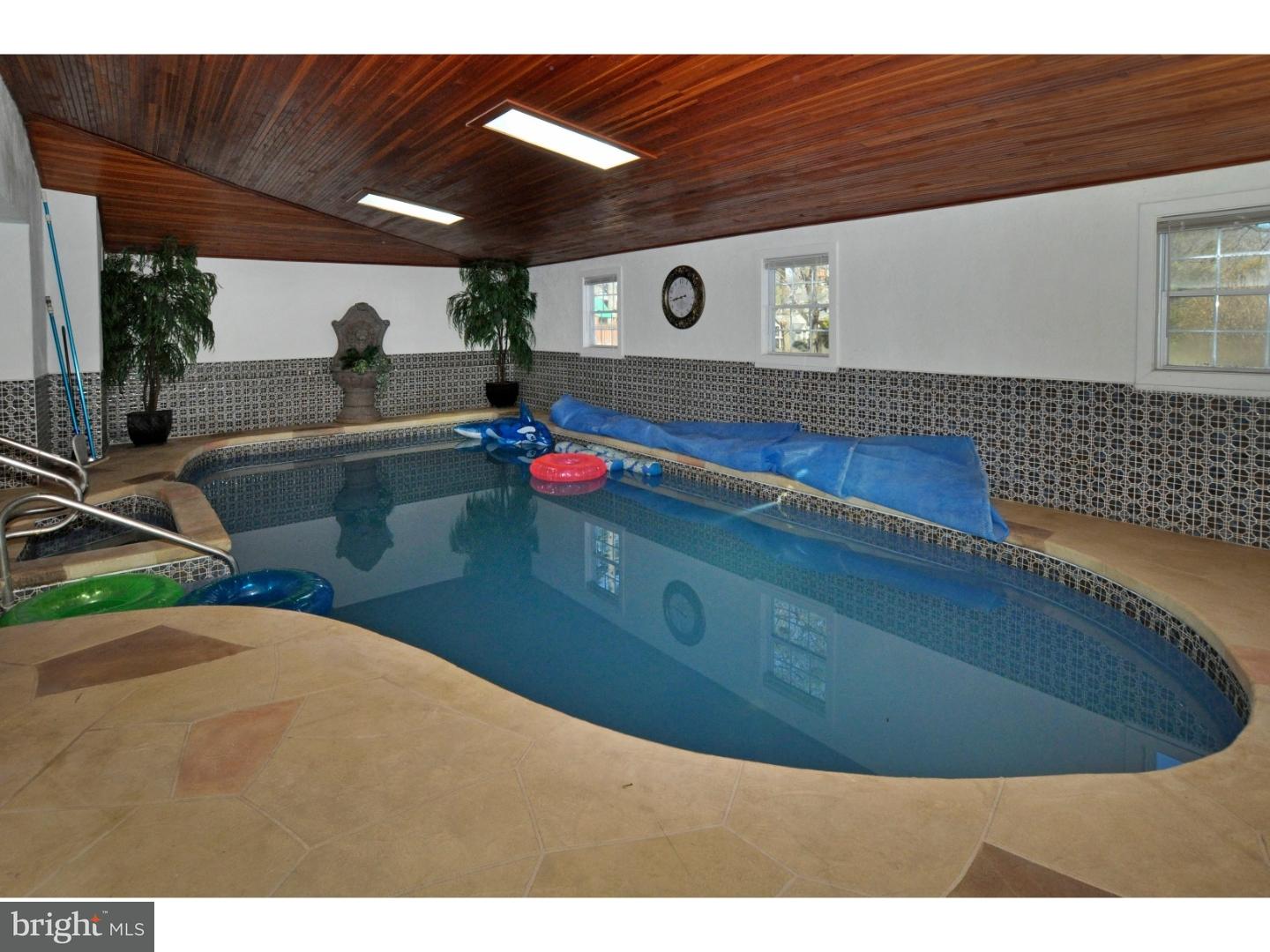 864 Gregory Road Rydal, PA 19046 - Photo 5 of 23 Pool