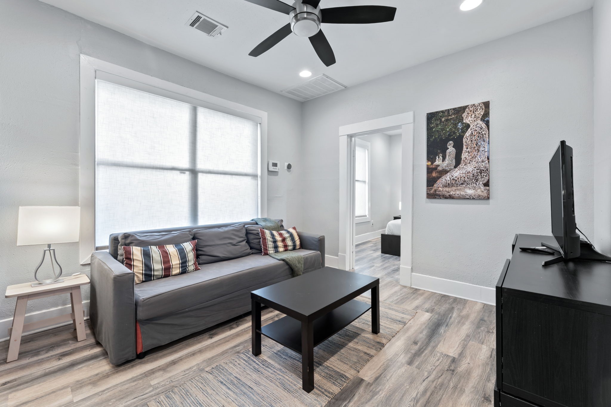 412 Drew Street, Unit 4 Houston, TX 77006 - Photo 1 of 28