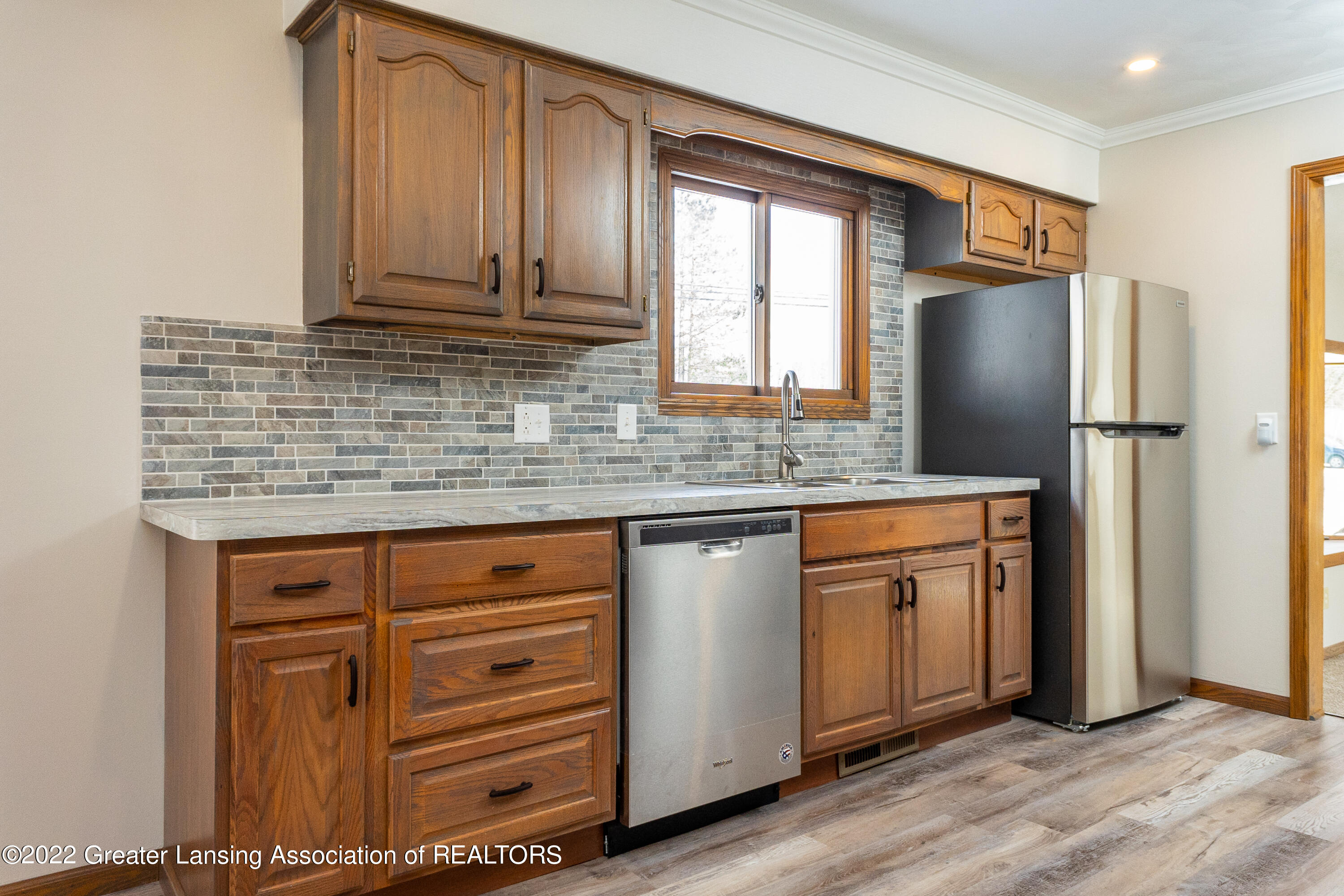 5424 East Clark Road Bath, MI 48808 - Photo 20 of 46 kitchen