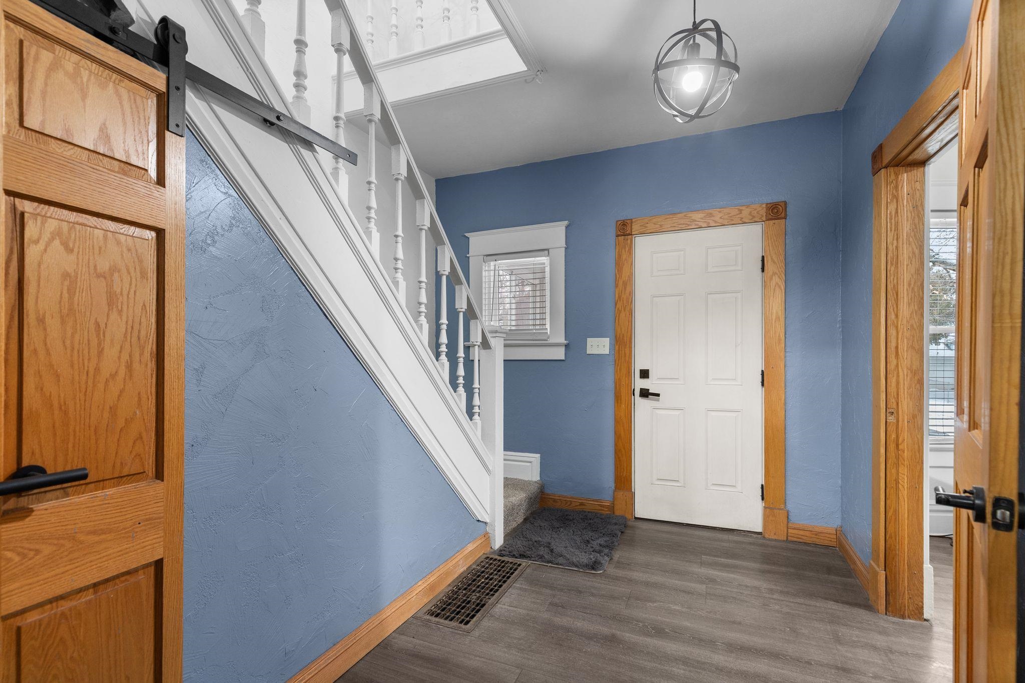 219 West 16th Avenue Oshkosh, WI 54902 - Photo 19 of 50