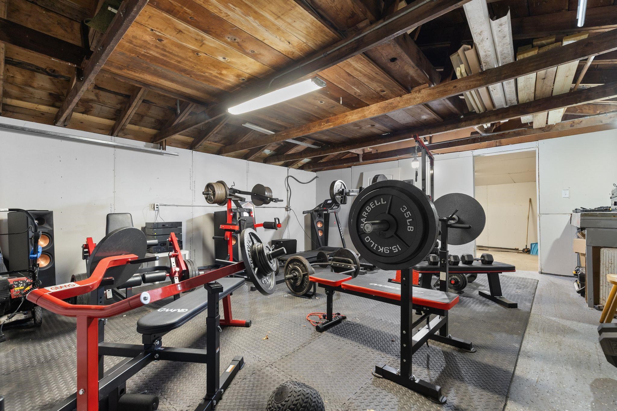 219 West 16th Avenue Oshkosh, WI 54902 - Photo 37 of 50