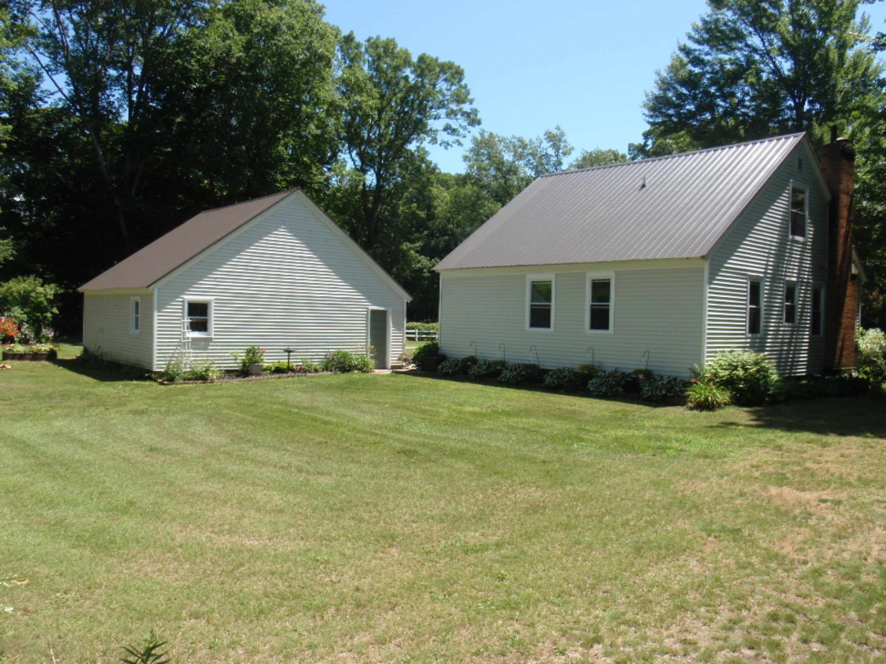 2806 West Fruitport Road Spring Lake, MI 49456 - Photo 3 of 20 P7131805