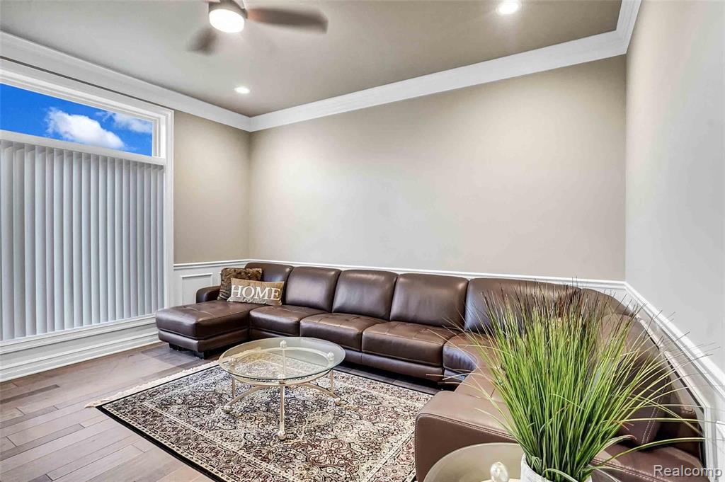 36025 West 14 Mile Road Farmington Hills, MI 48331 - Photo 21 of 38
