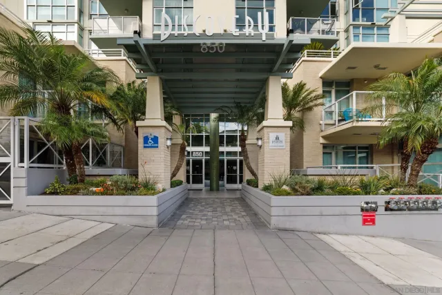 $5,900 | 850 Beech Street, Unit 511, San Diego, CA 92101