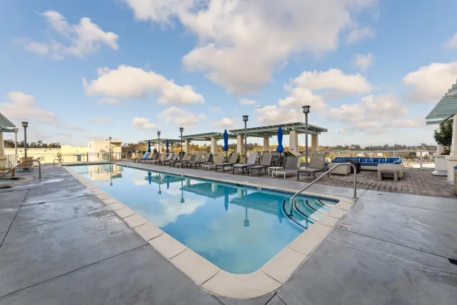 $5,900 | 850 Beech Street, Unit 511, San Diego, CA 92101