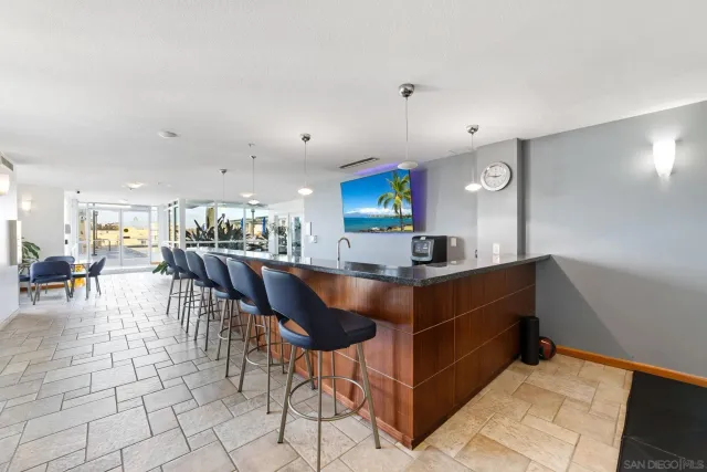 $5,900 | 850 Beech Street, Unit 511, San Diego, CA 92101