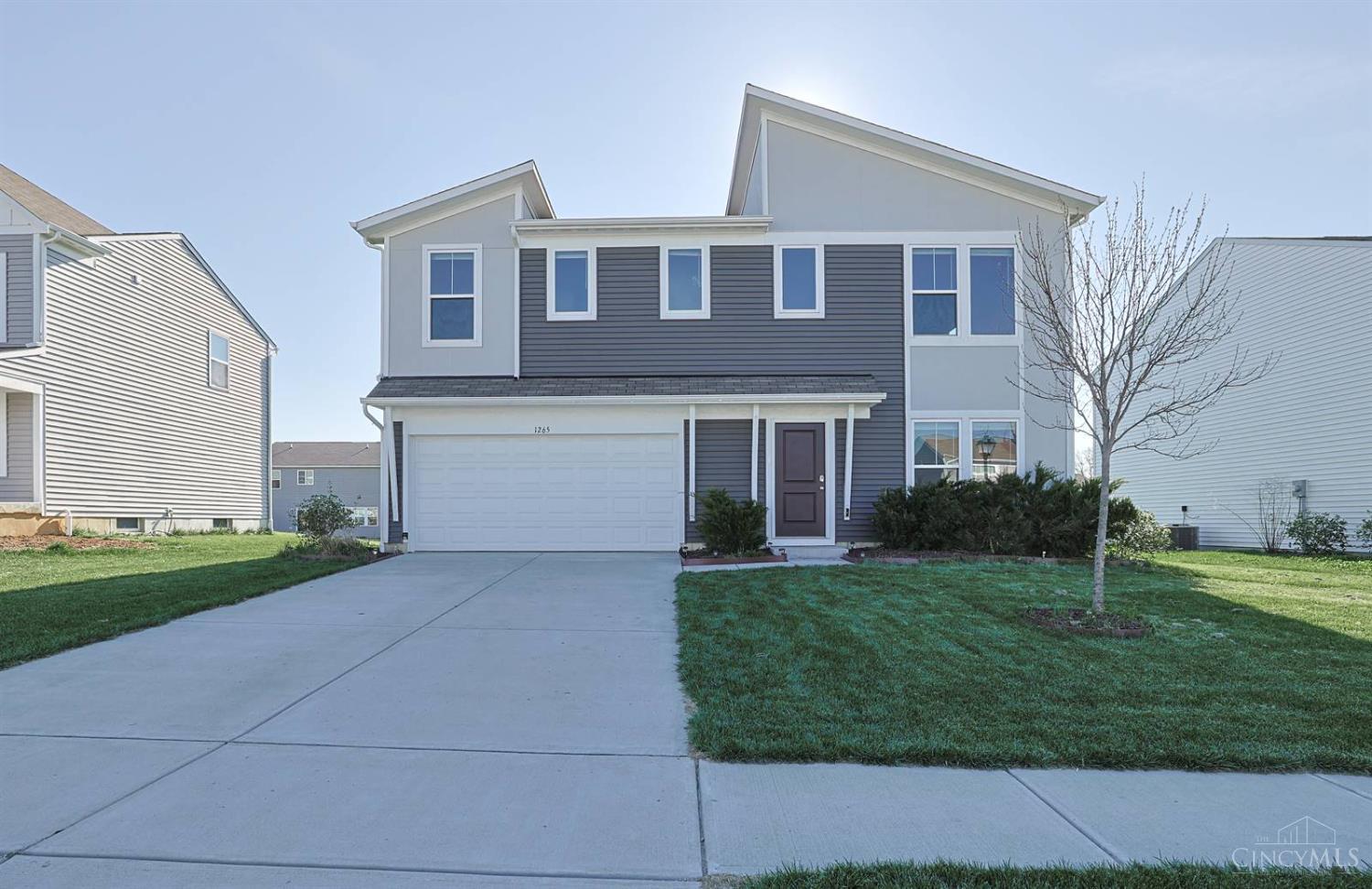 1265 Soaring Way Maineville, OH 45039 - Photo 1 of 37