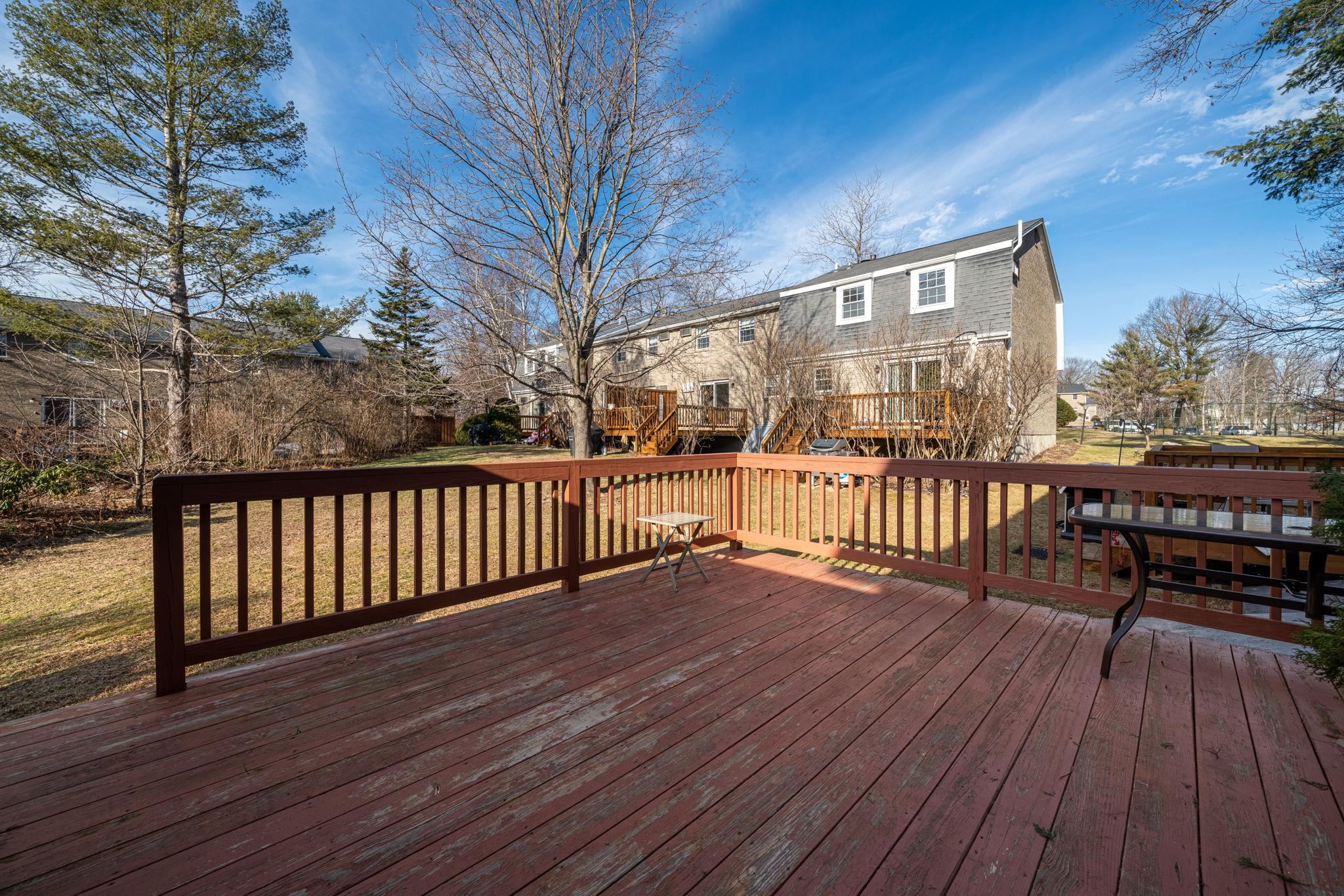 65 Fieldstone Drive Londonderry, NH 03053 - Photo 26 of 37