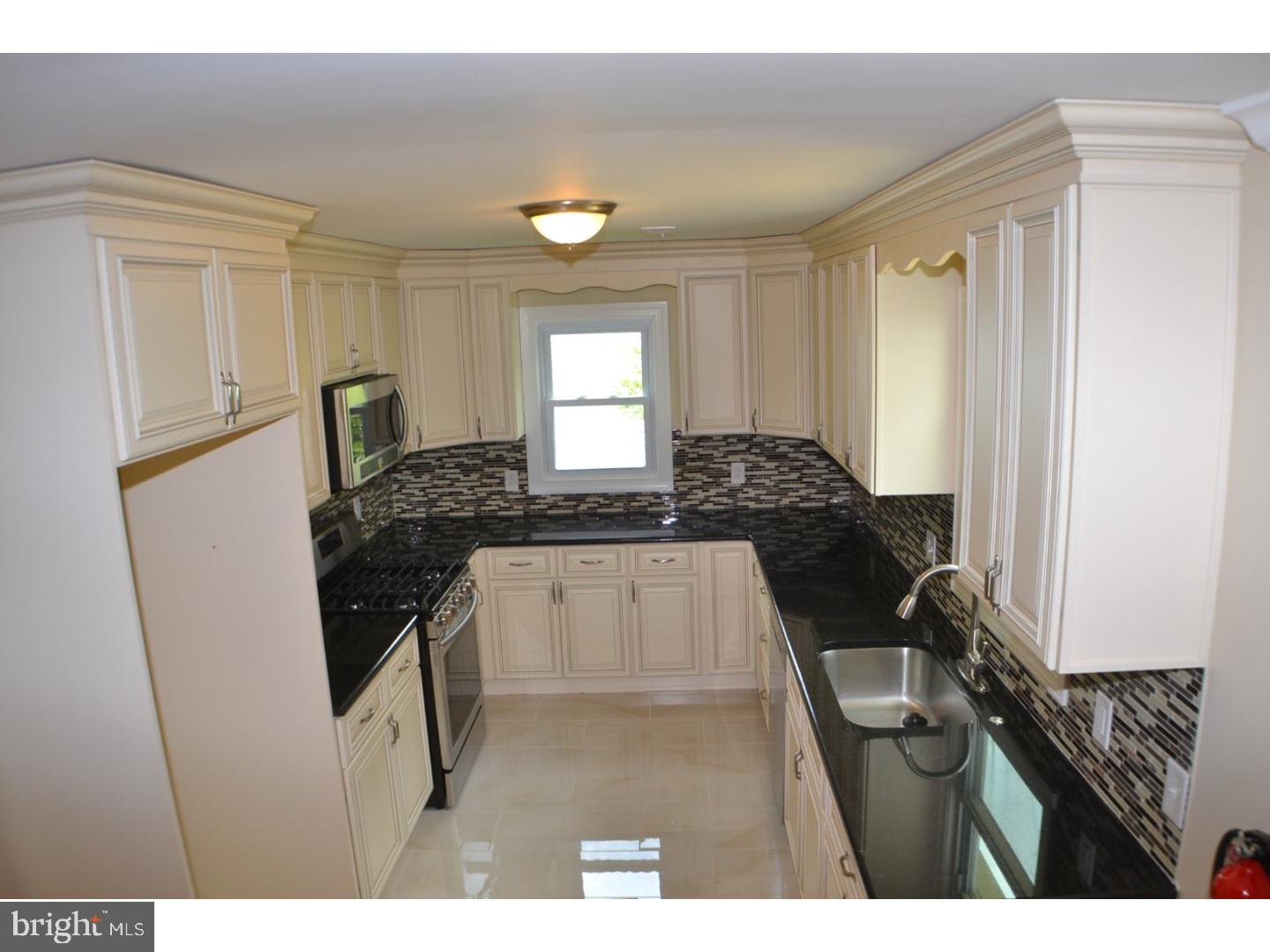4 Briarcliff Road Marlton, NJ 08053 - Photo 2 of 25
