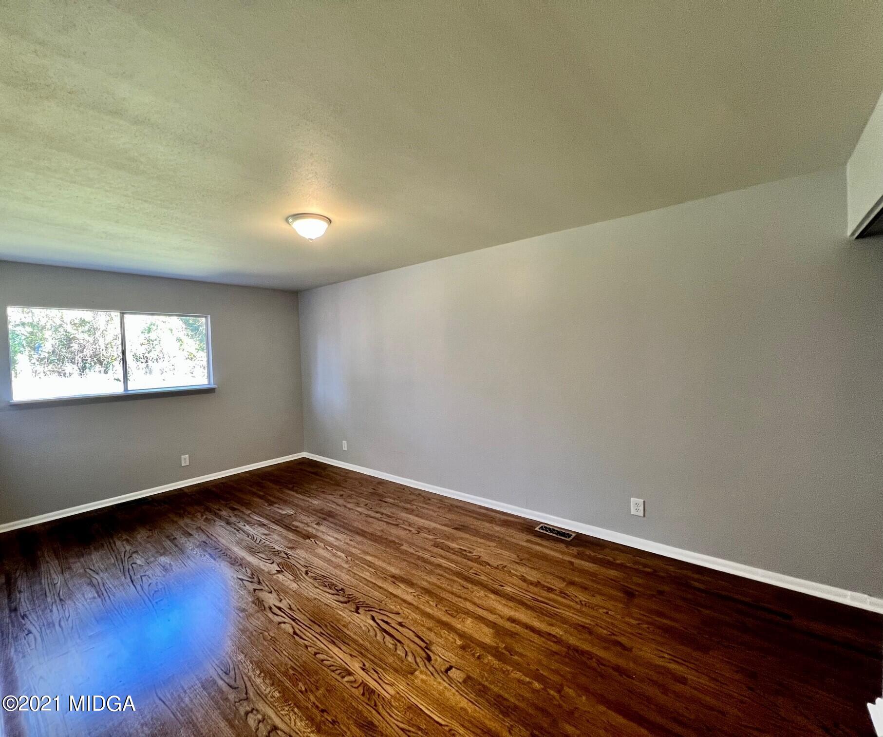 1209 Lake Valley Road Macon, GA 31210 - Photo 7 of 9 8