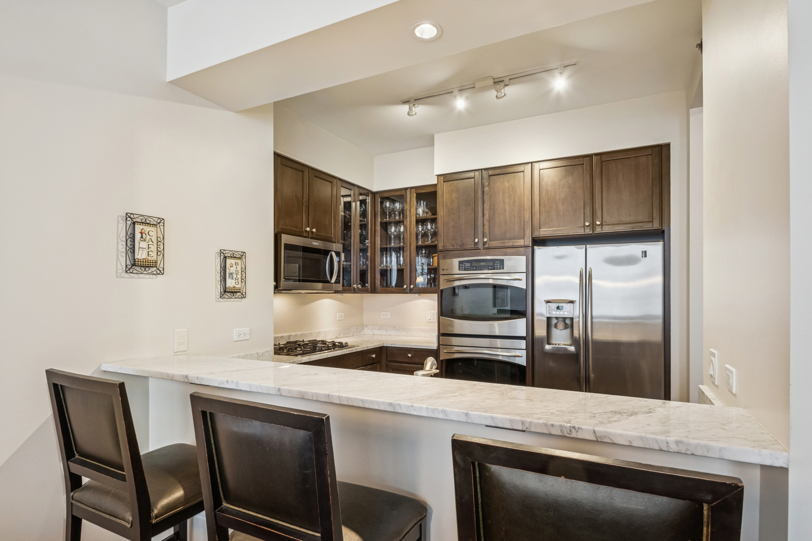 1211 South Prairie Avenue, Unit 3902 Chicago, IL 60605 - Photo 11 of 24