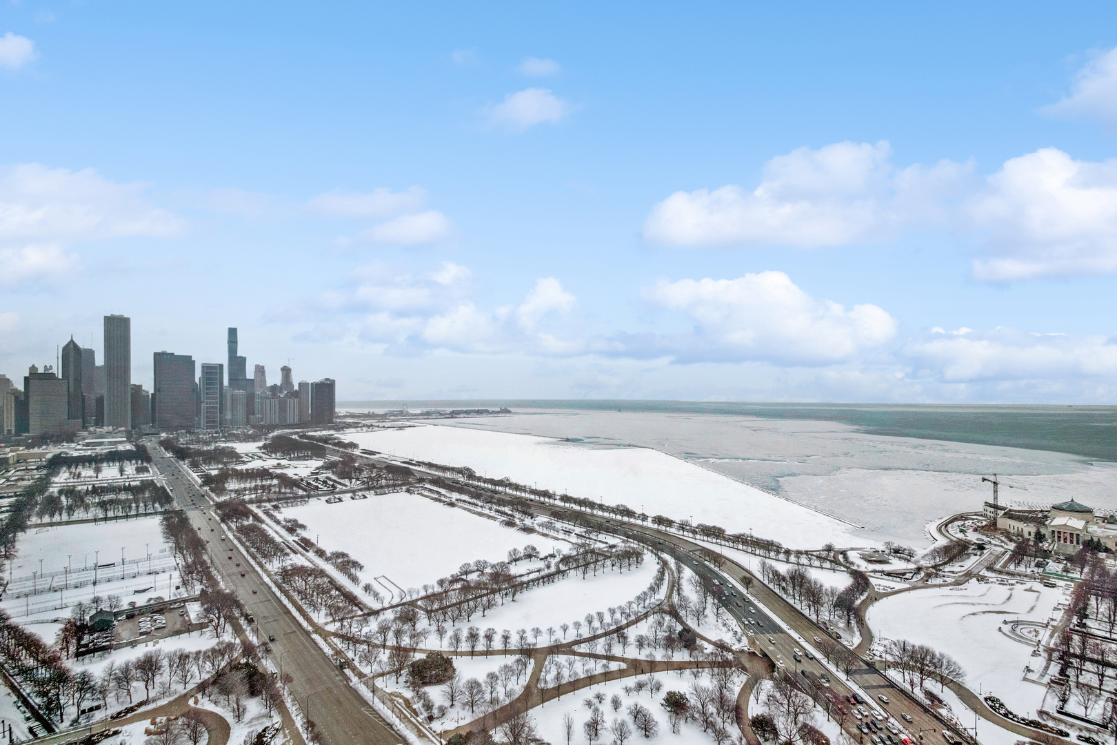 1211 South Prairie Avenue, Unit 3902 Chicago, IL 60605 - Photo 2 of 24