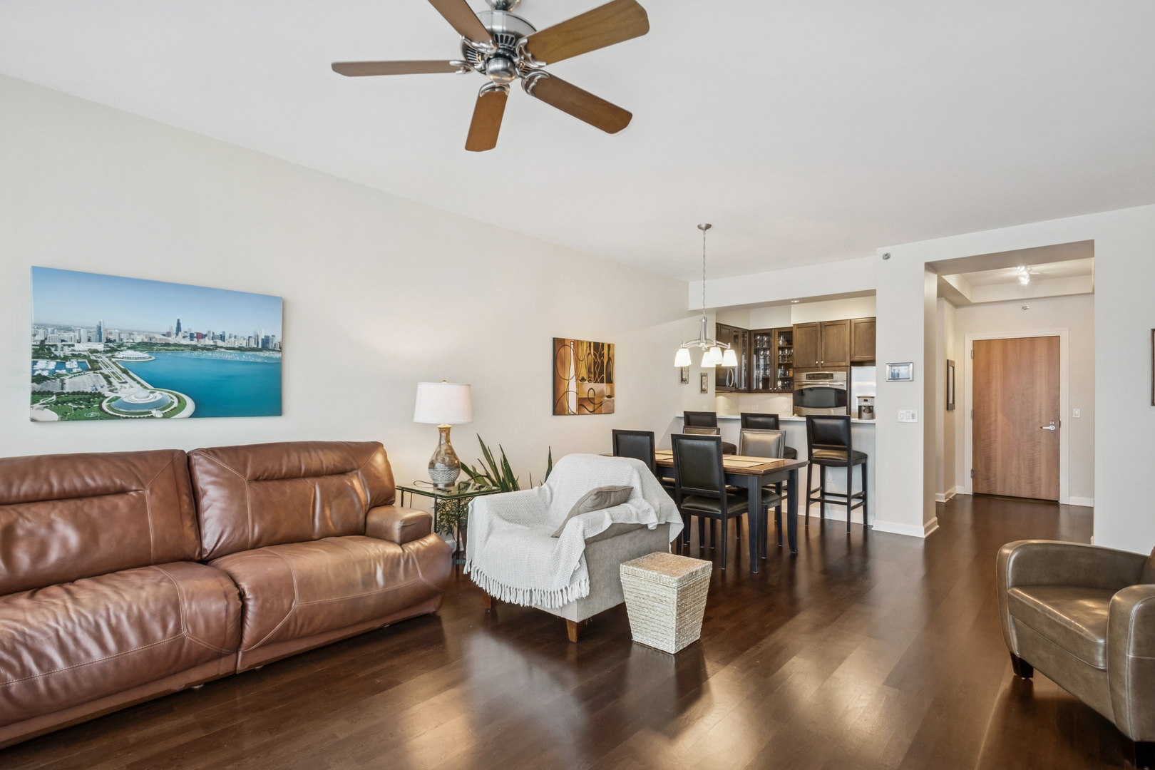 1211 South Prairie Avenue, Unit 3902 Chicago, IL 60605 - Photo 4 of 24