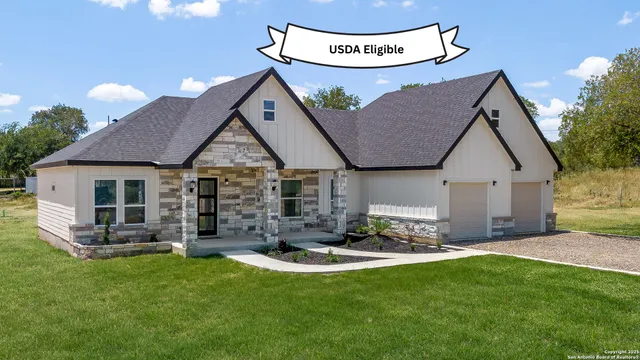 $399,900 | 120 County Road 6852, Lytle, TX 78052