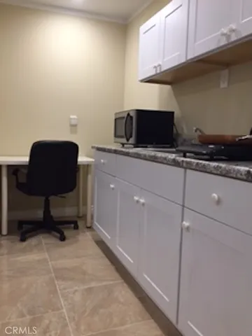 $2,000 | 26027 Edenpark Drive, Calabasas, CA 91302