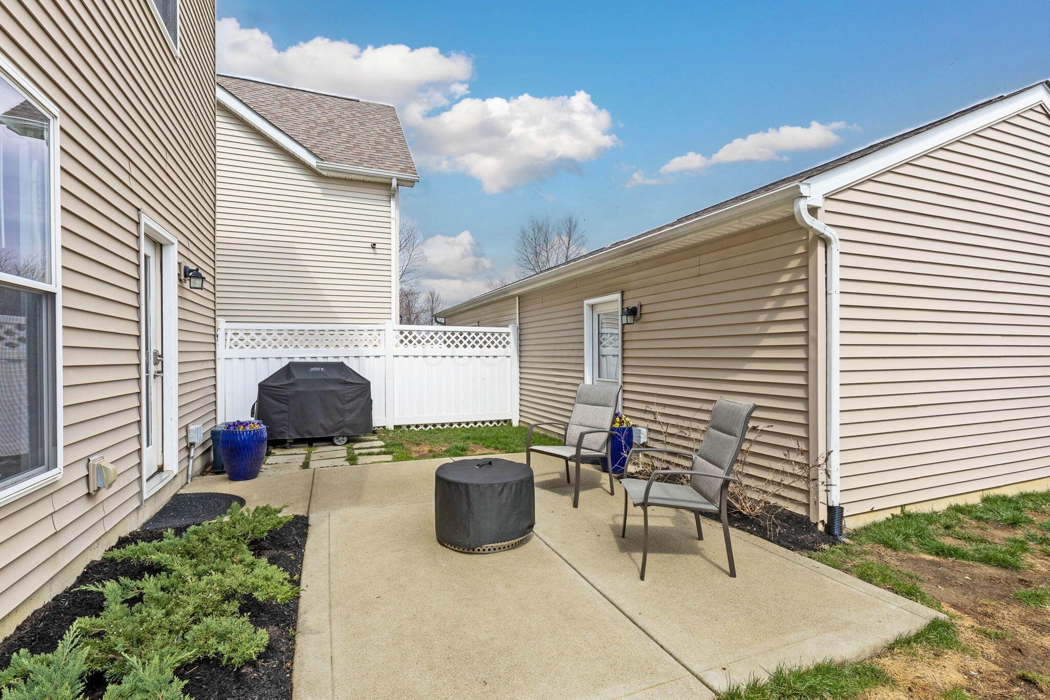 5658 Wexler Road Dublin, OH 43016 - Photo 43 of 54 Rear Patio & Garage