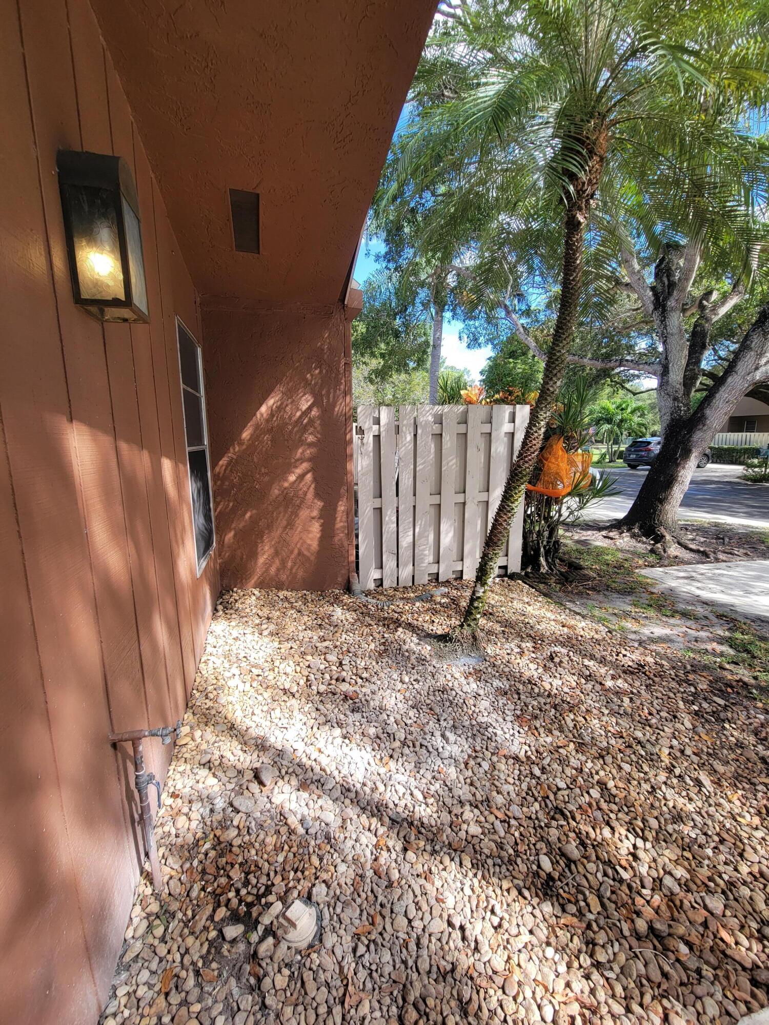 22281 Whistling Pines Lane Boca Raton, FL 33428 - Photo 5 of 33 20211031_113815