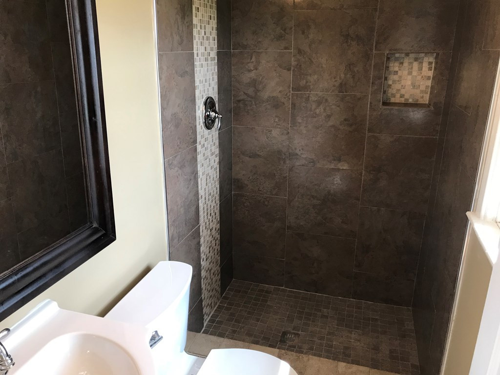1584 Kelly Springs Road Mount Olive, NC 28365 - Photo 8 of 14 MASTER BATHROOM