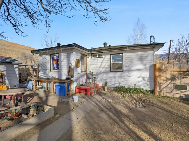 $345,000 | 410 Logan Court, Palisade, CO 81526