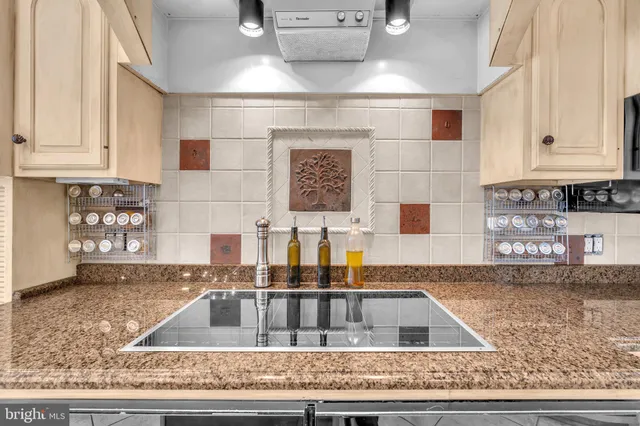 $1,390,000 | 2850 Dunleigh Drive, Dunkirk, MD 20754