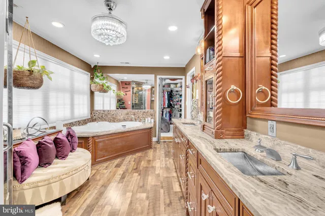 $1,390,000 | 2850 Dunleigh Drive, Dunkirk, MD 20754