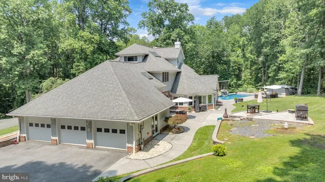 $1,390,000 | 2850 Dunleigh Drive, Dunkirk, MD 20754