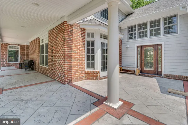 $1,390,000 | 2850 Dunleigh Drive, Dunkirk, MD 20754