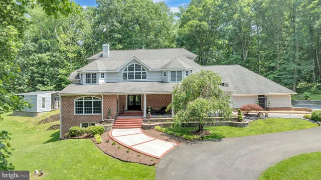 $1,390,000 | 2850 Dunleigh Drive, Dunkirk, MD 20754