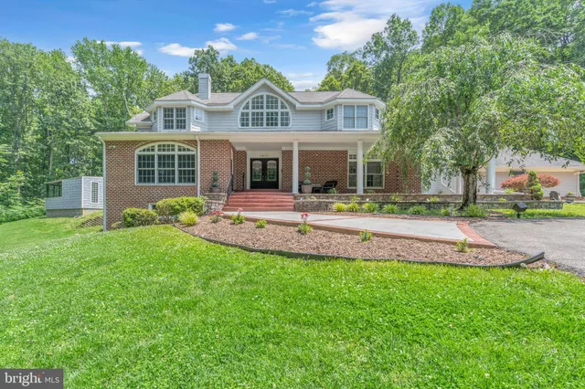$1,390,000 | 2850 Dunleigh Drive, Dunkirk, MD 20754