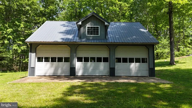 $1,390,000 | 2850 Dunleigh Drive, Dunkirk, MD 20754