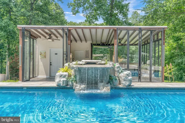 $1,390,000 | 2850 Dunleigh Drive, Dunkirk, MD 20754